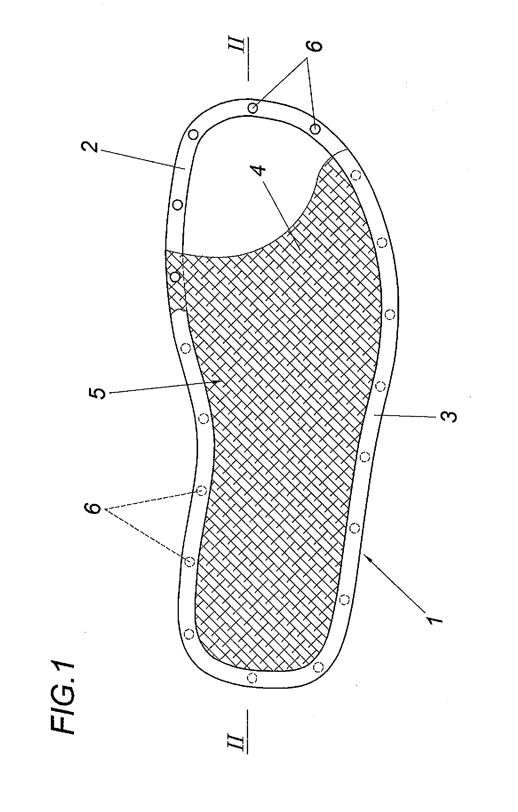 Shoe sole comprising a footbed