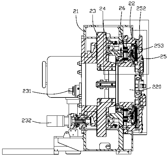 Cutter advancing and retreating mechanism for pipe beveling machine