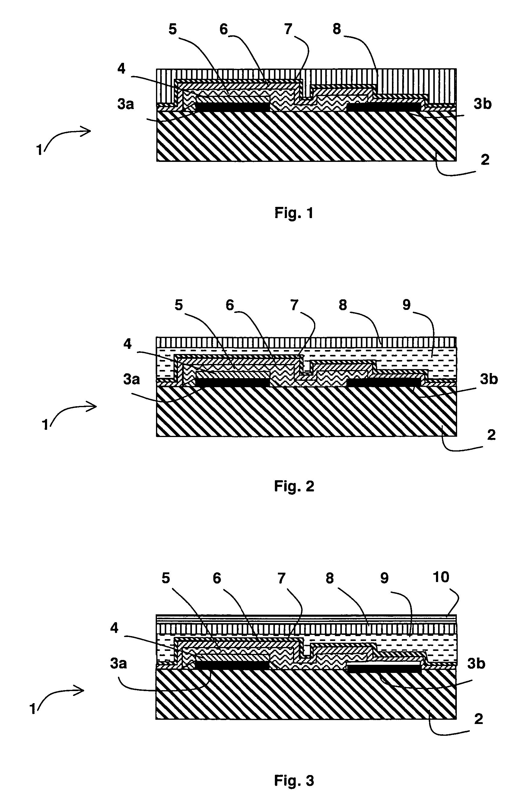 Lithium microbattery provided with a protective envelope, and method for producing one such microbattery