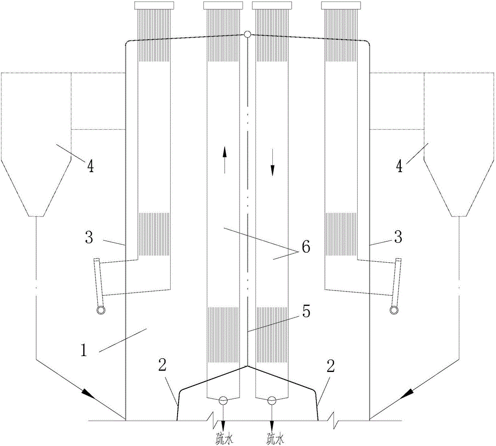Combustion chamber structure of circulating fluidized bed boiler