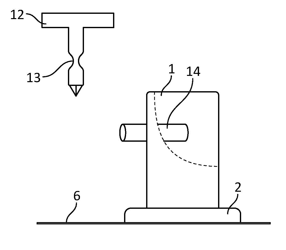 Compound holding device for retaining tools