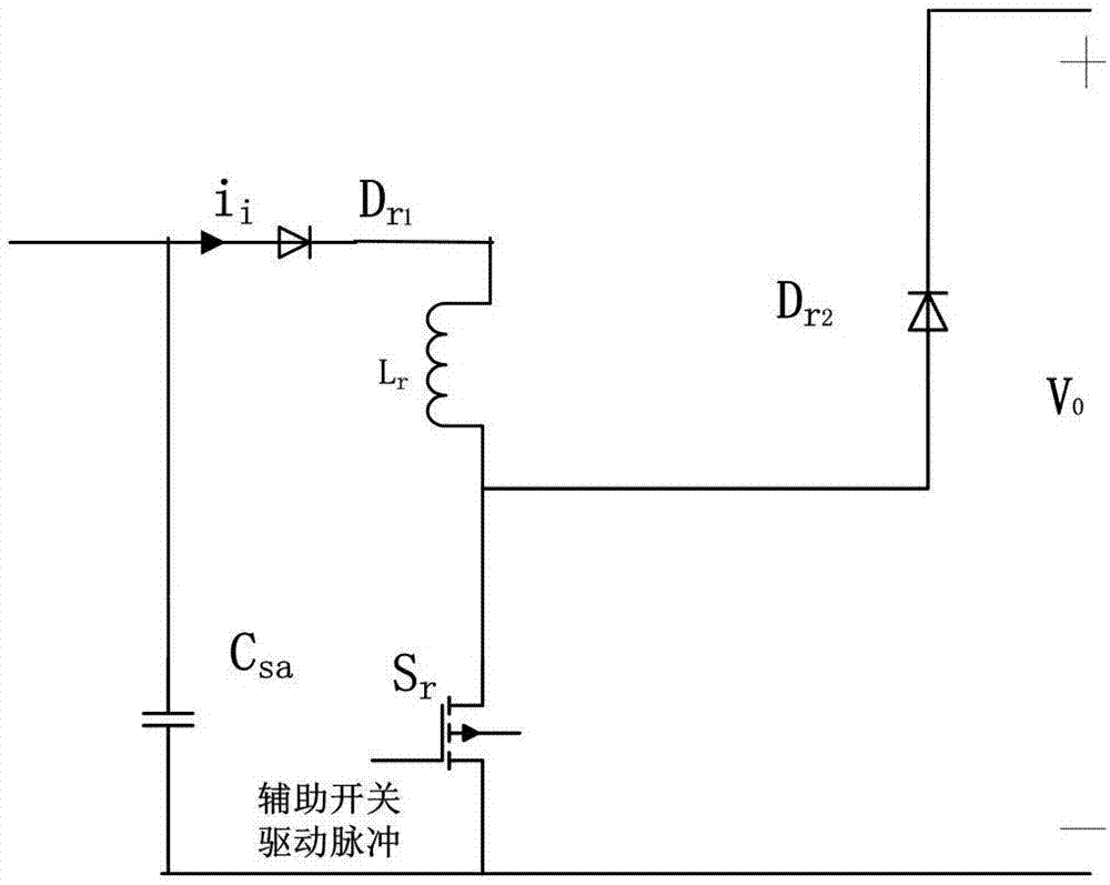 Totem pole power factor correction circuit employing semi power frequency periodic resonance soft switching structure