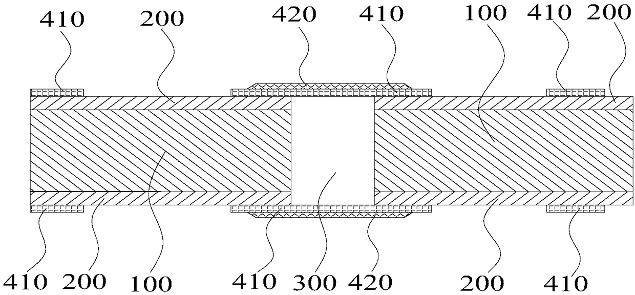 Circuit board, production method thereof and pattern transfer method