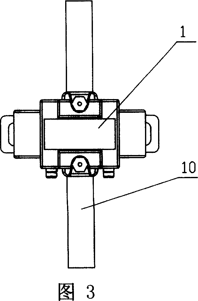 Straight-through current transformer for taking voltage from wrapping conductor using puncturing method