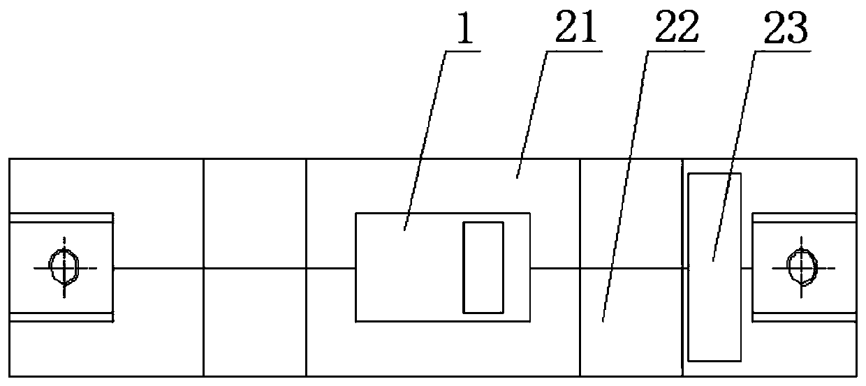 A vertical structure circuit breaker