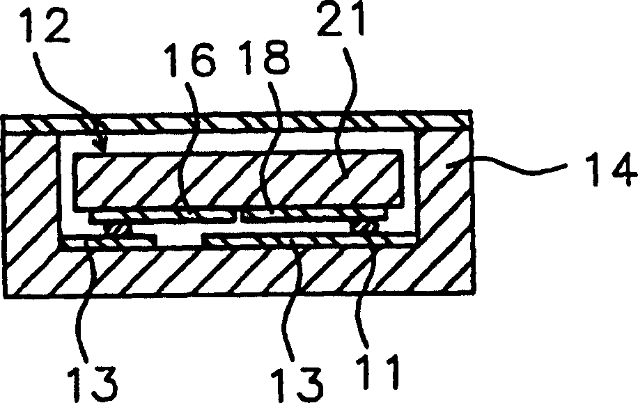 Surface acoustic wave device having salient pole and its manufactruing method