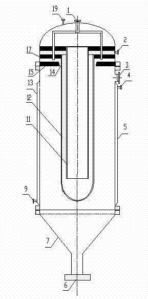 Polycondensation kettle for falling film outside vertical tube