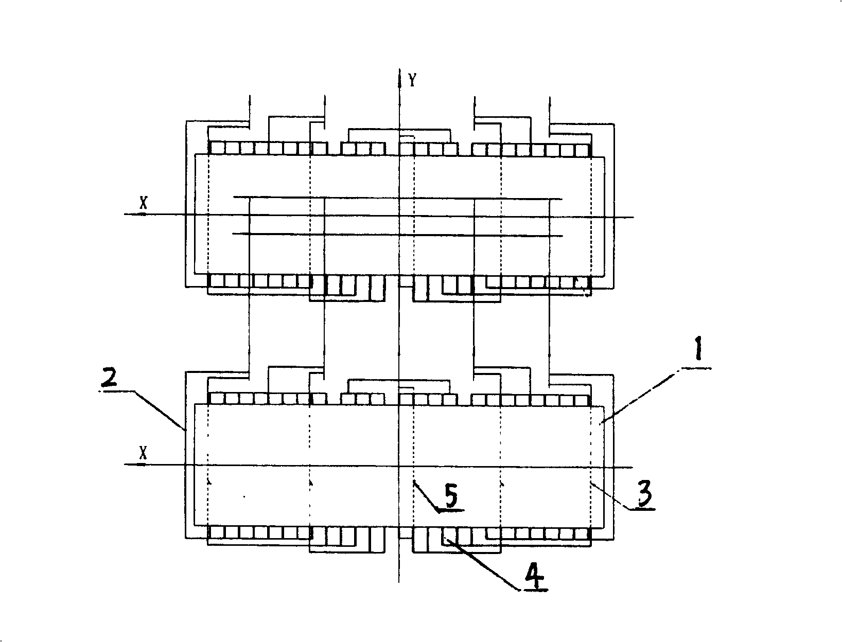 Asymmetric type tank bottom bus and current distributing style