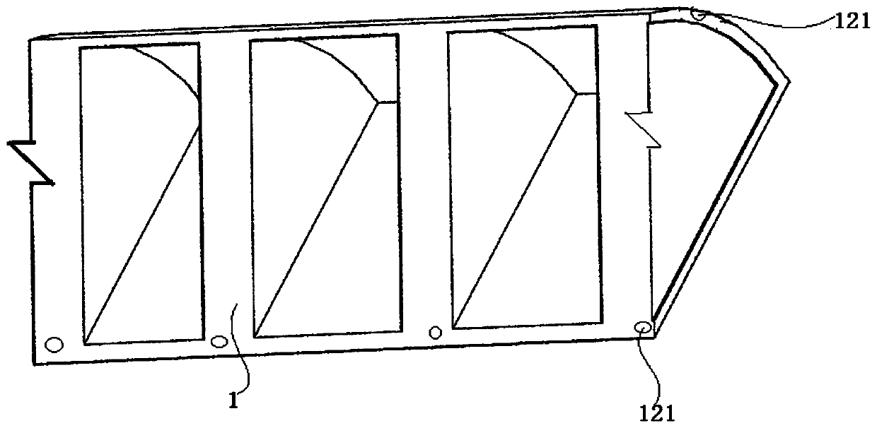 A hollow triangular arc-shaped retaining wall