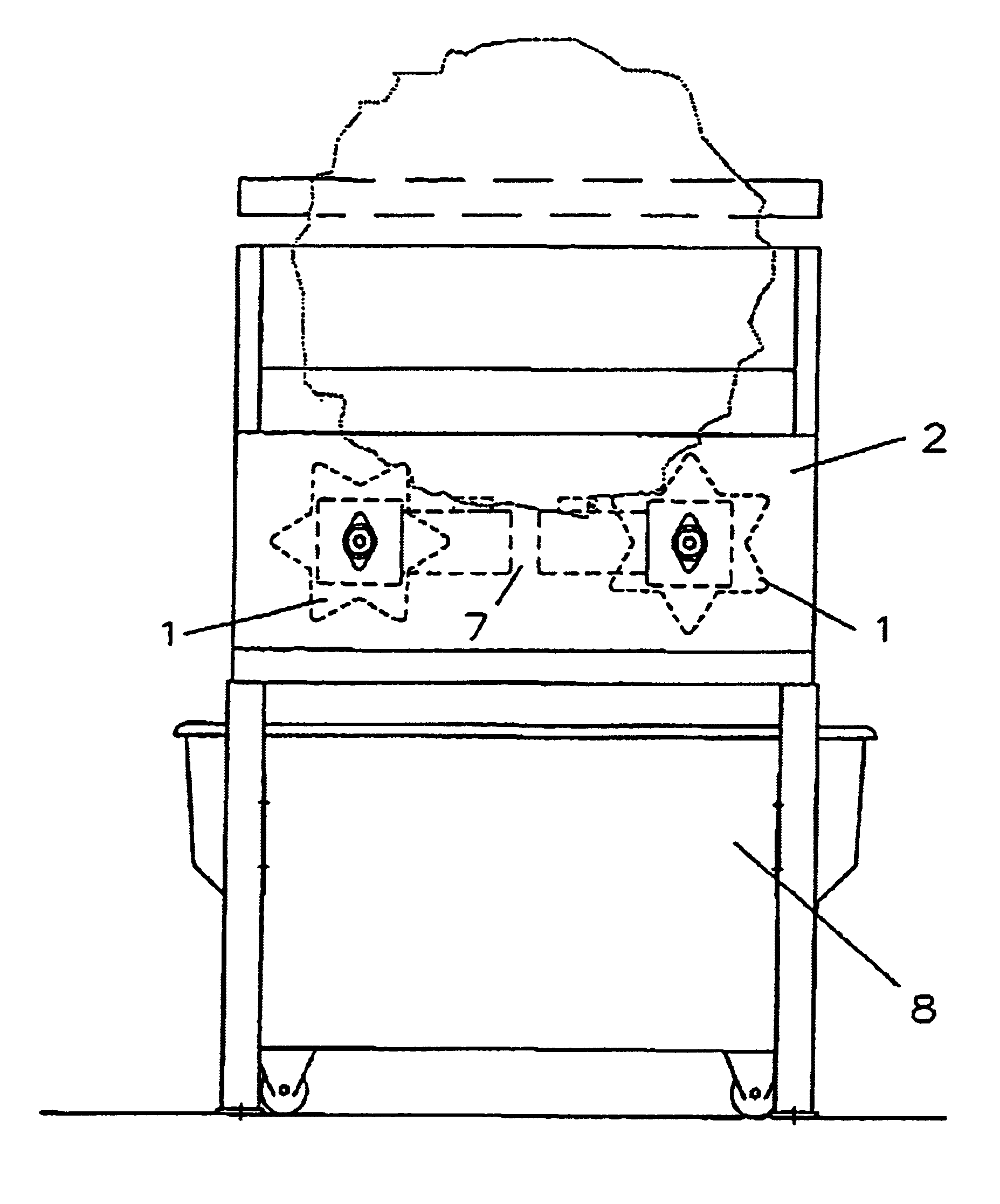 Apparatus for breaking up compacted laundry