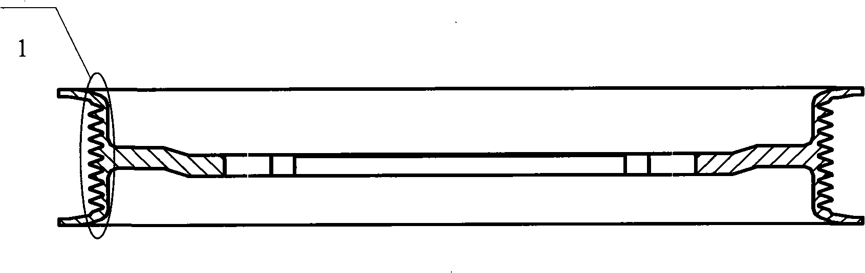 Spinning process of plate-made belt pulley and forming roller used for same