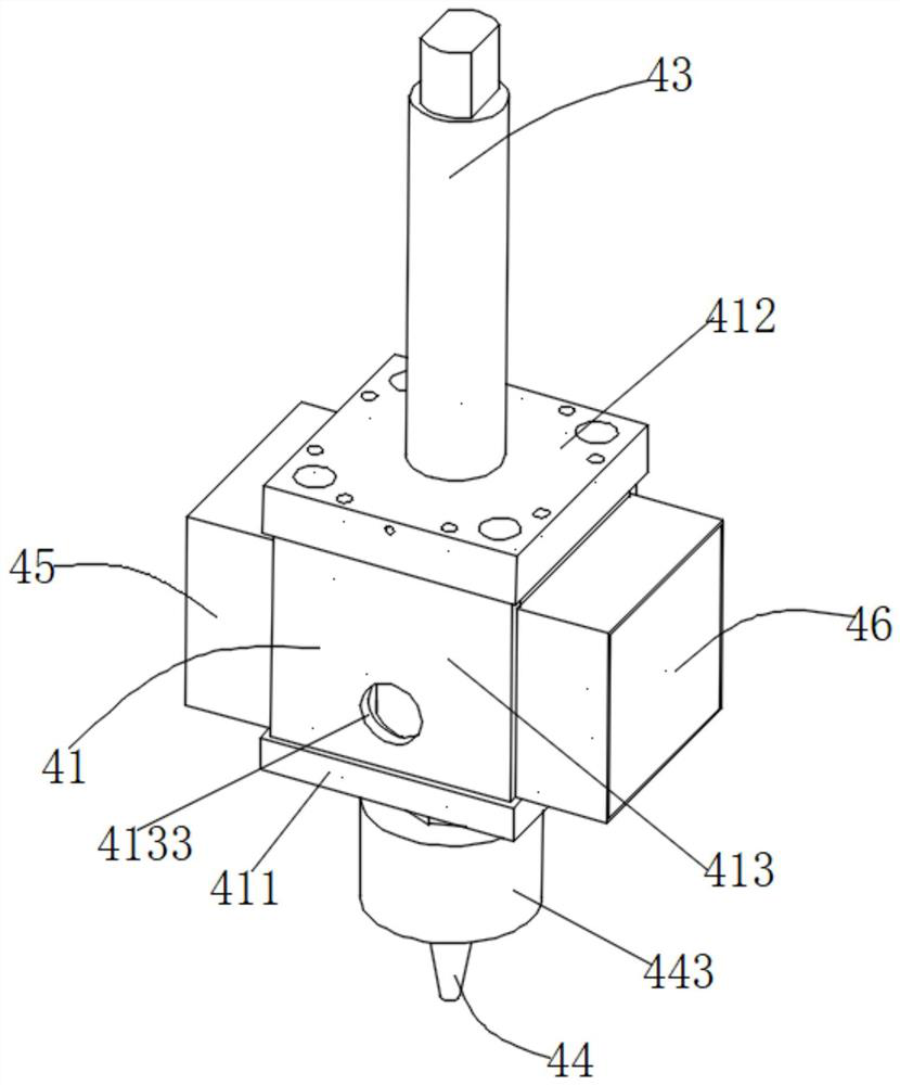 Solution concentration correction device
