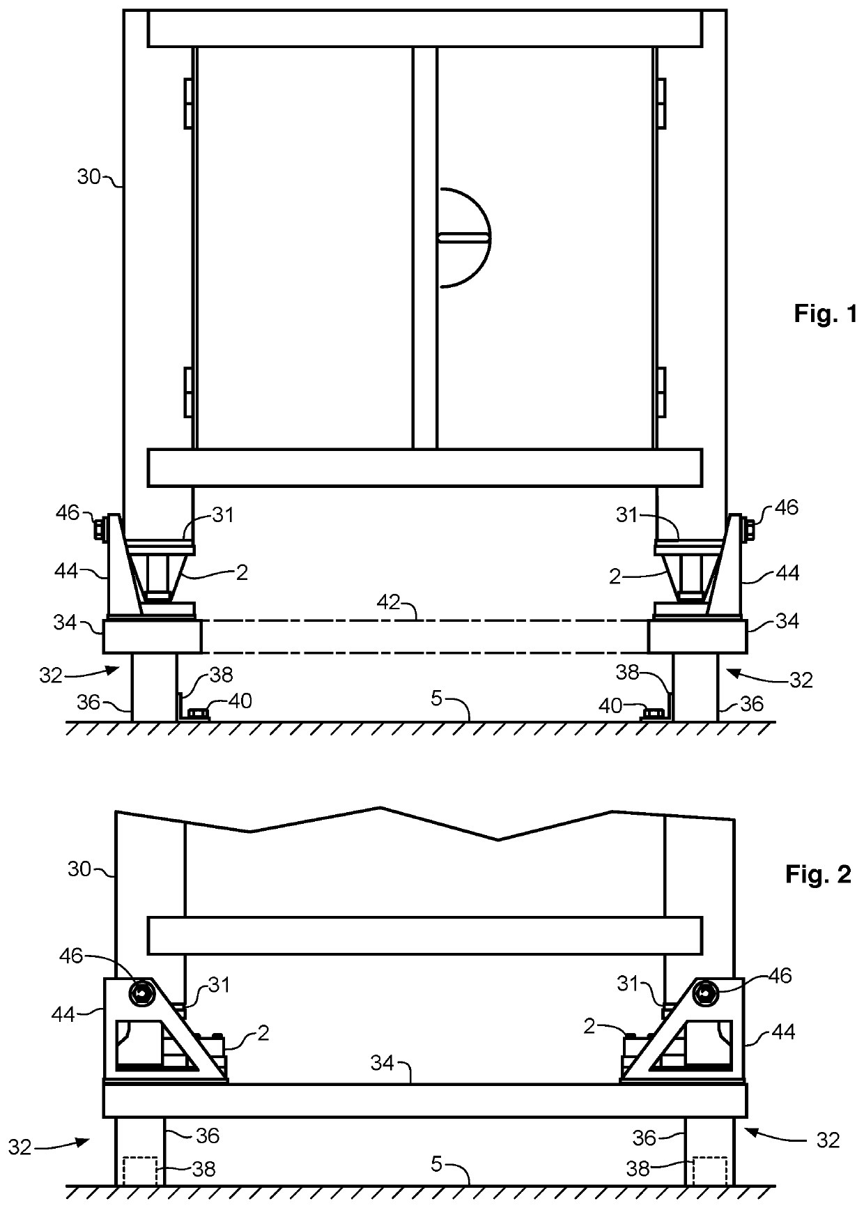 Seismic retention assembly for weigh module and method