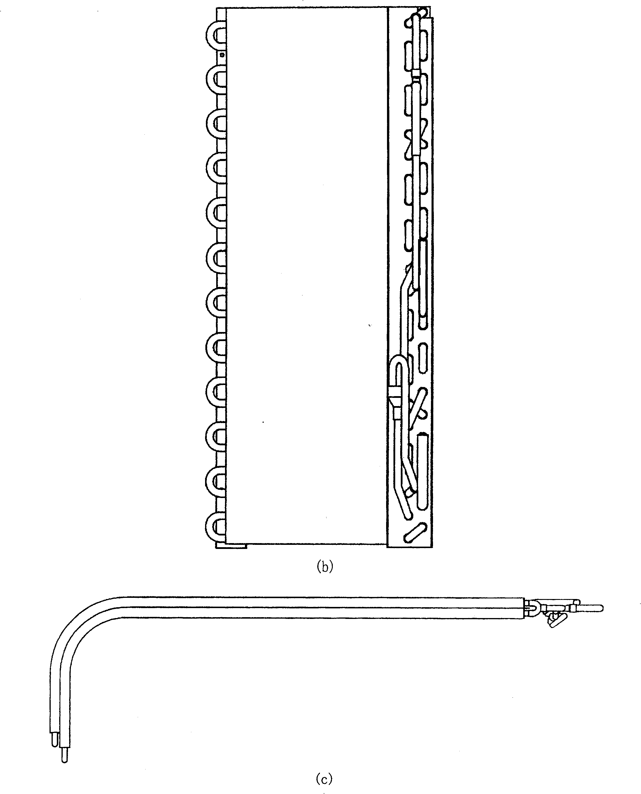 Liquid separating air condenser