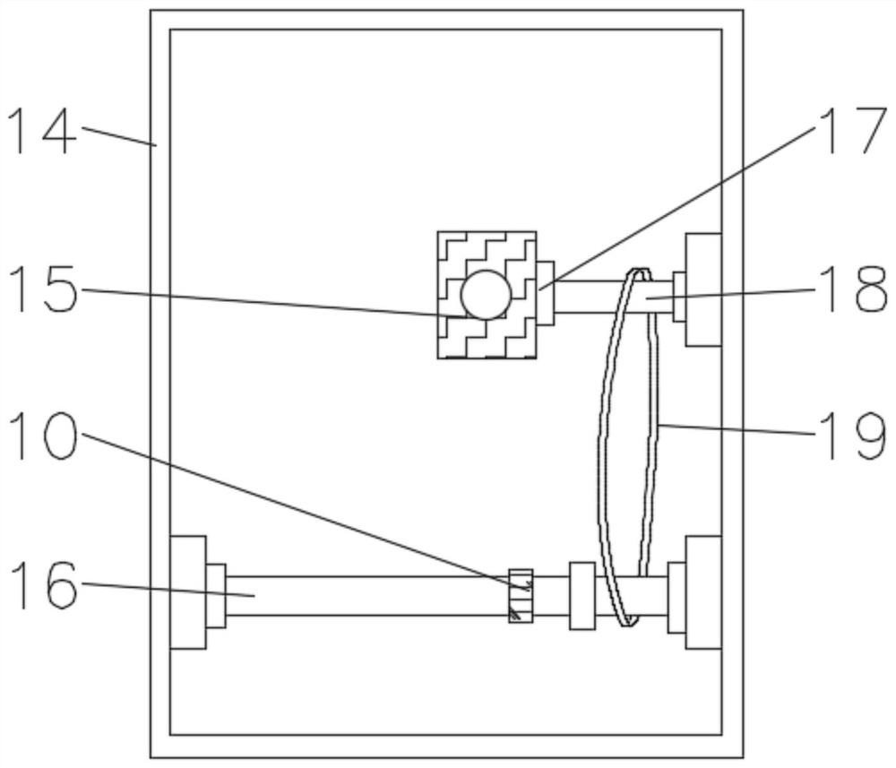 Rapid pouring device for dry-type transformer production