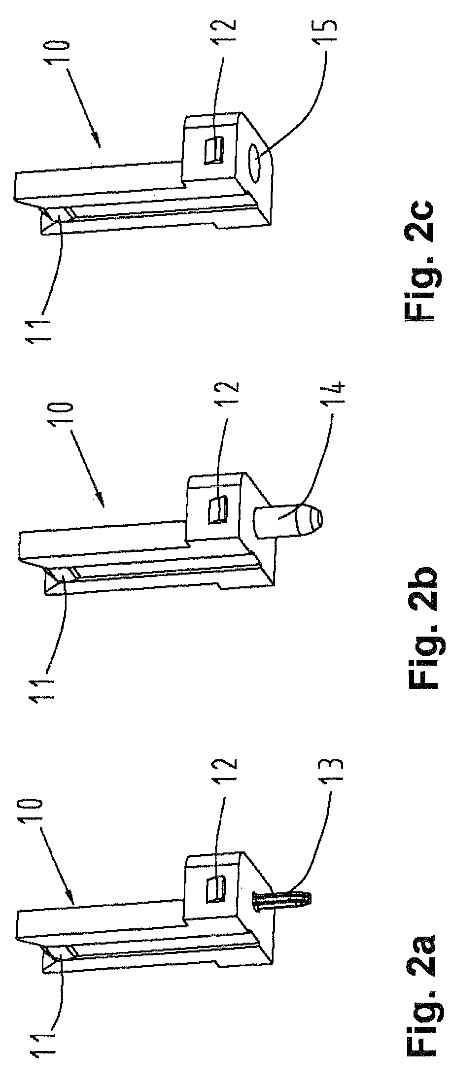 Printed board connector with ground connection