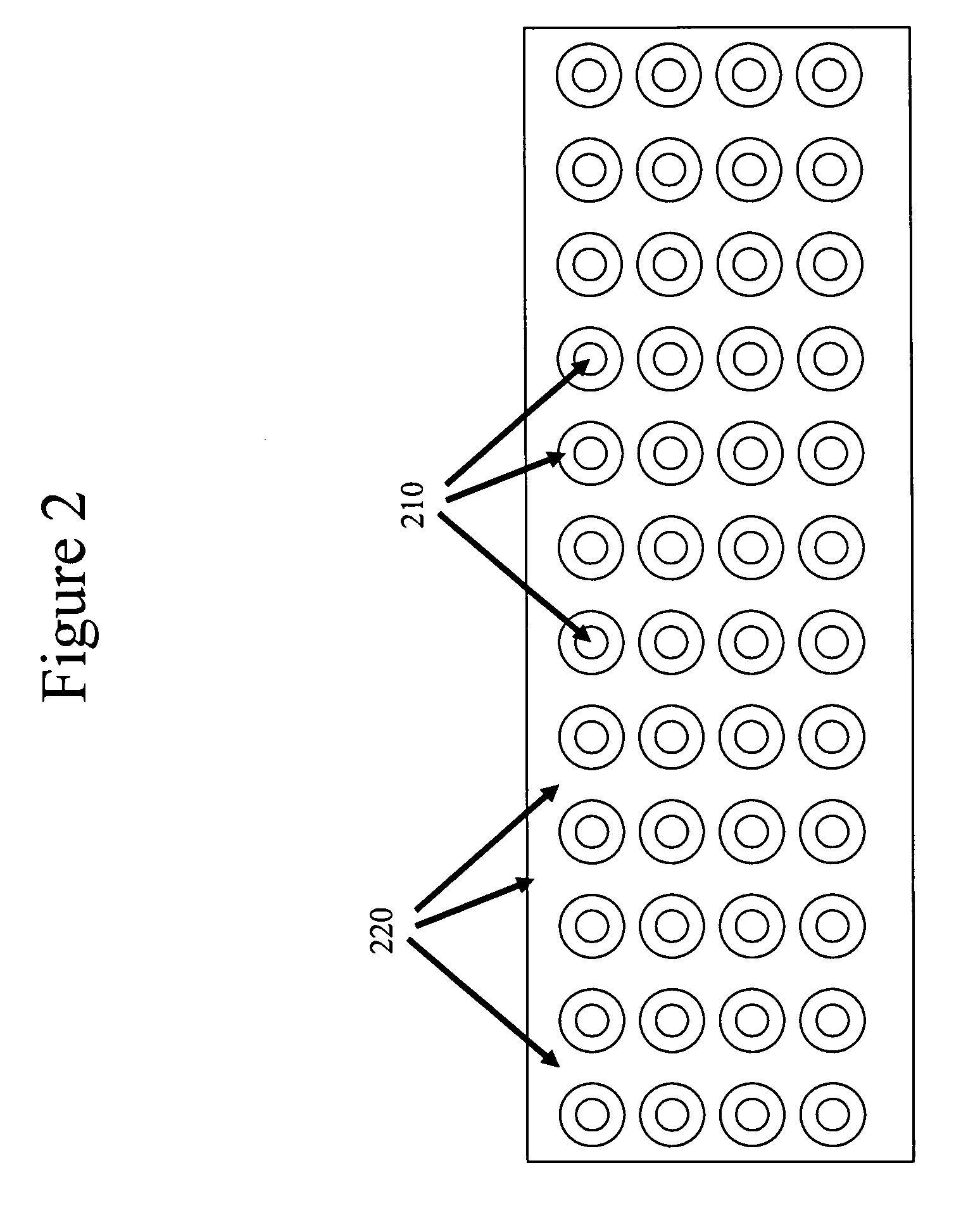 Nanostructured material comprising semiconductor nanocrystal complexes for use in solar cell and method of making a solar cell comprising nanostructured material