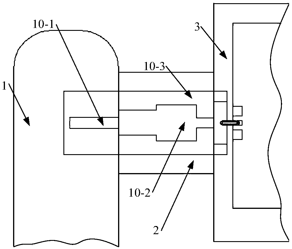 Millimeter wave amplifier chip testing cavity and method