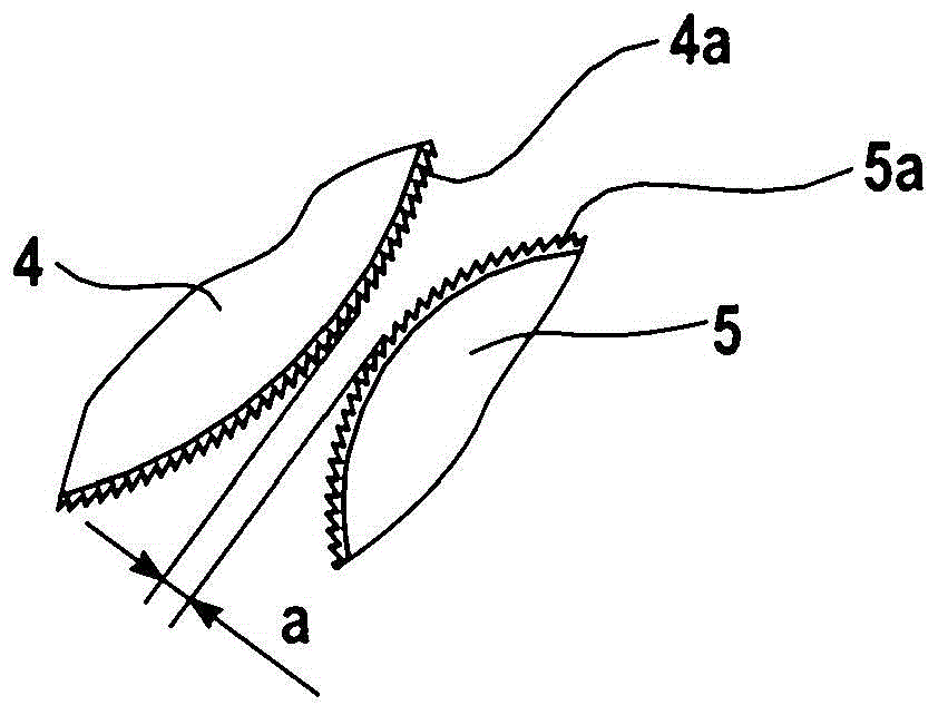 Device with clothing cylinder and at least one adjacent clothing doffer