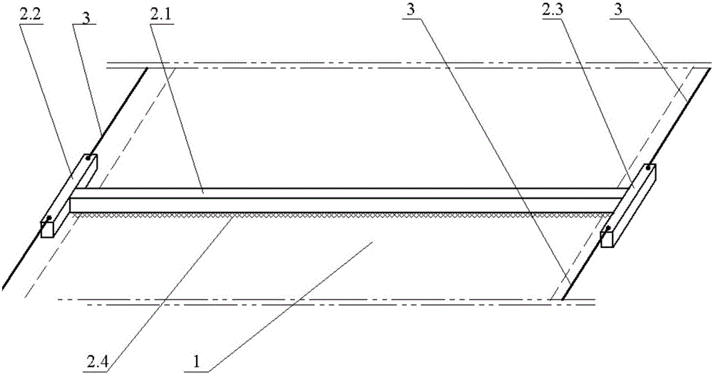 Photovoltaic panel surface dust collection device suitable for multiple forms of supports