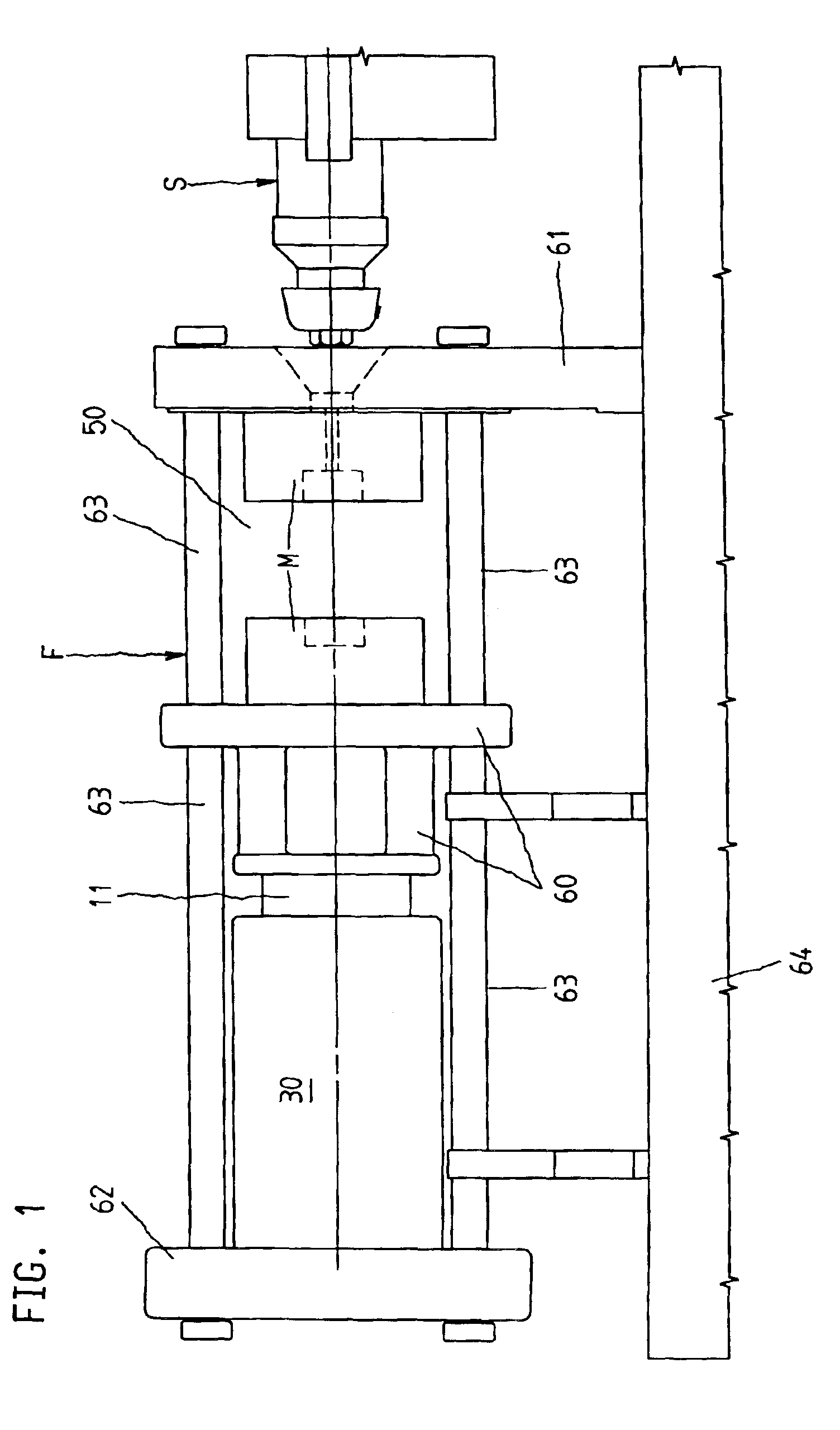 Closing device on a plastic injection molding machine