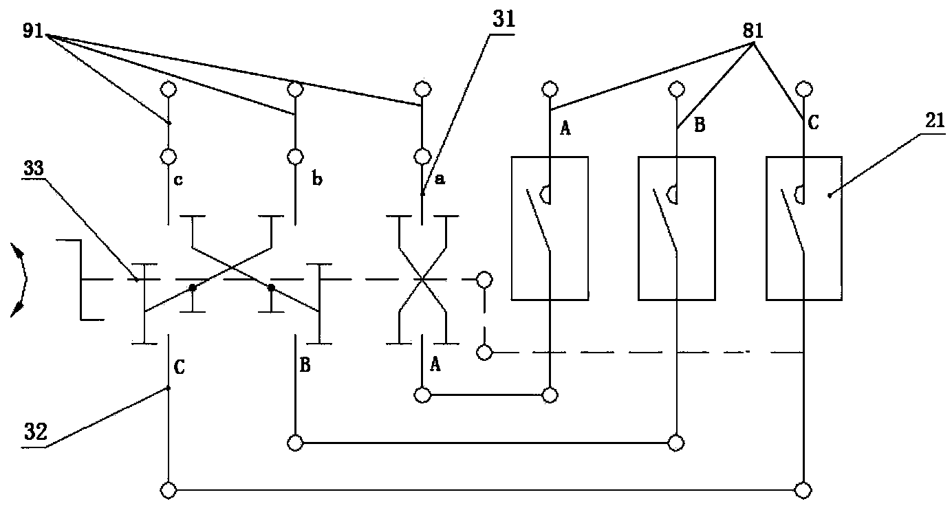 Three-phase isolating switch