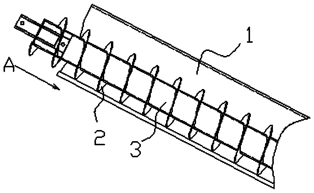 Aperture residue-lifting screw for causticizing slaking