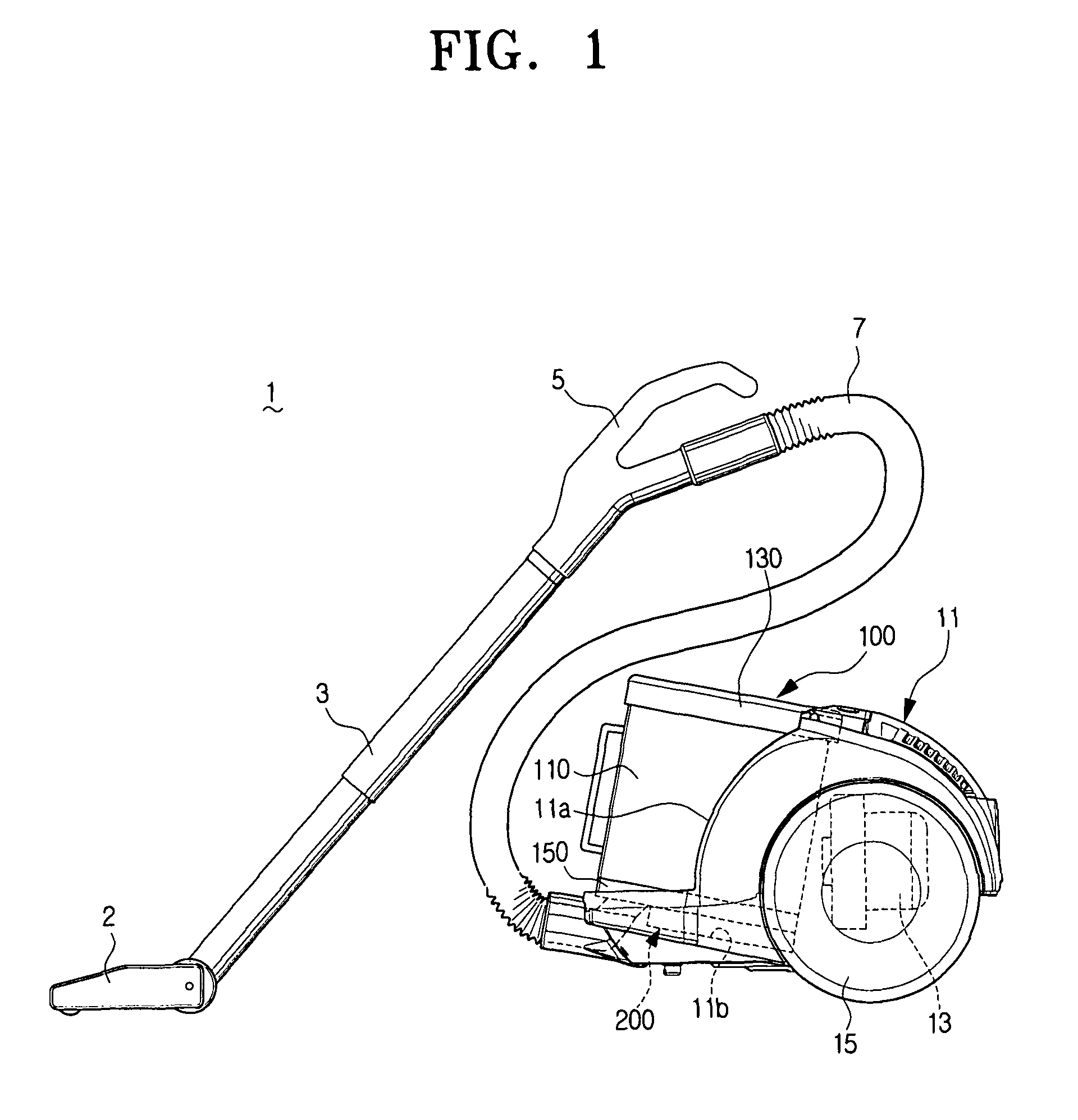 Multi-cyclone dust separating apparatus having a filter assembly