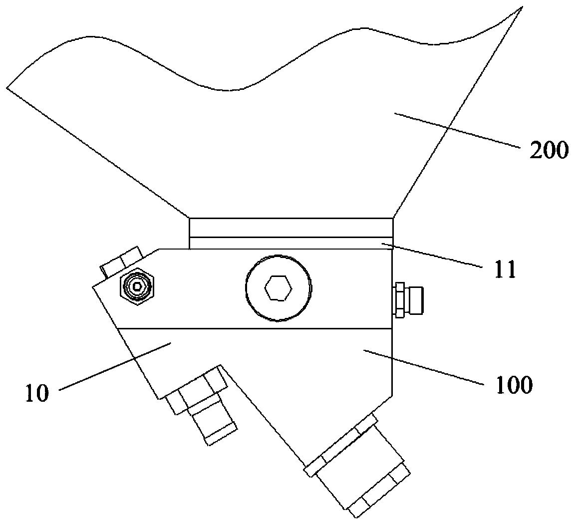 Sanding device for locomotive