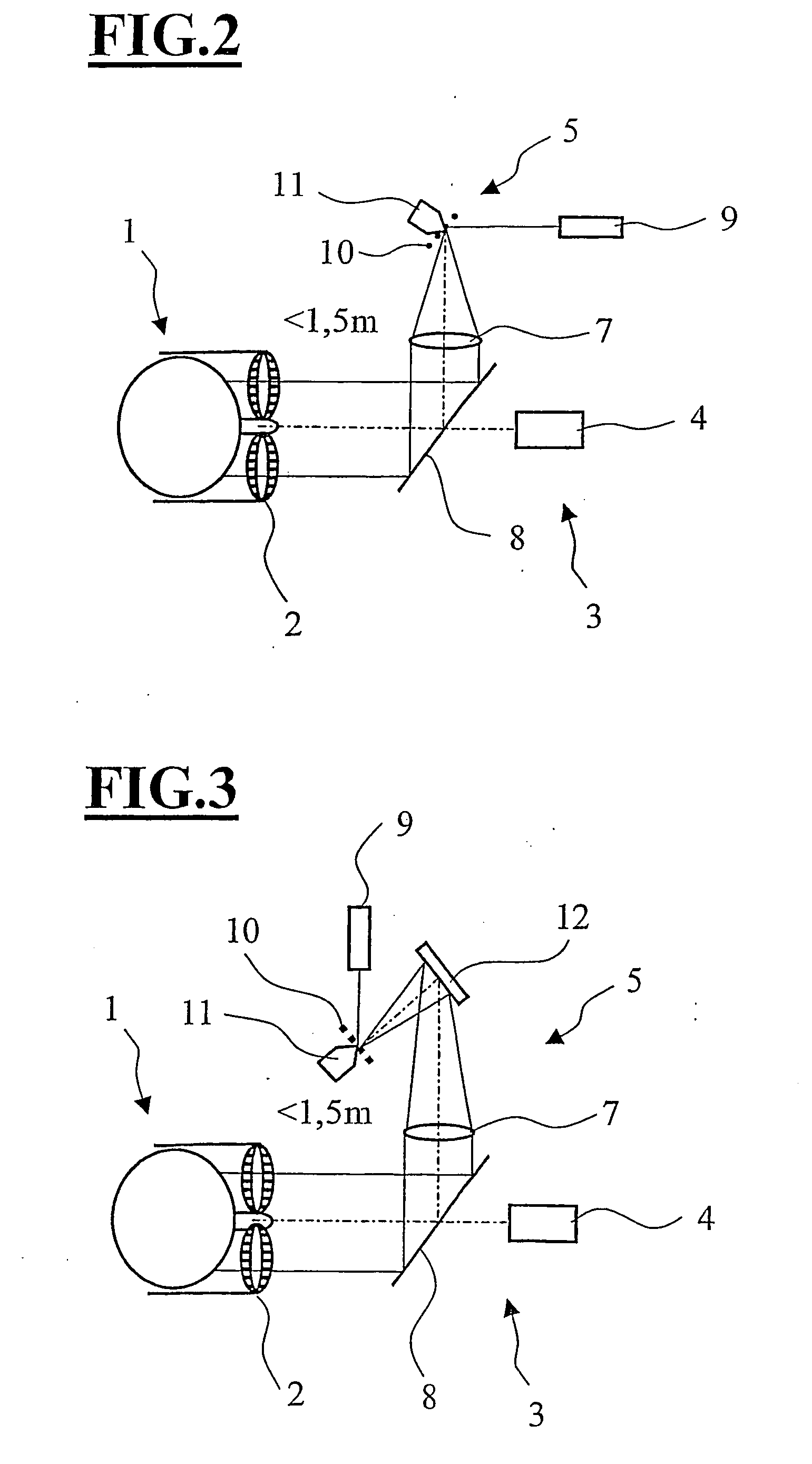 Apparatus and method for determining centering data for spectacles
