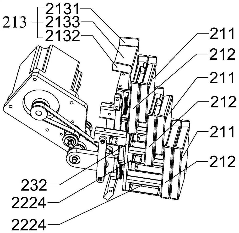 Reaction container conveying device and reaction container supplementary equipment using the same