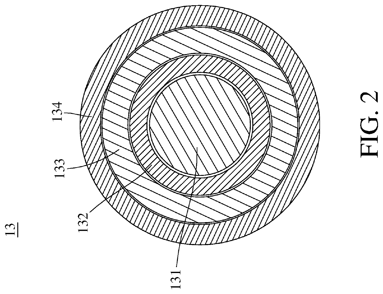 Metal-inteference-resisting dipole antenna