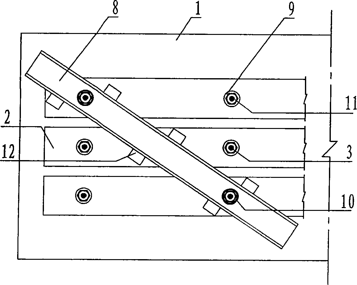 Steel plate fixing device and method for pasting steel plate construction by coating and scraping method