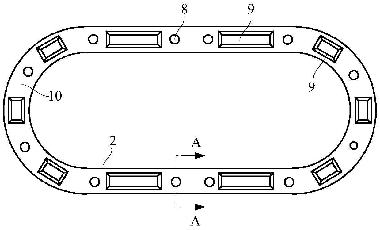 Railway assembled hollow pier and construction method thereof
