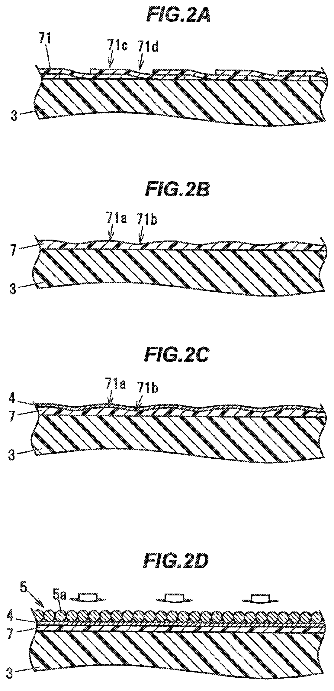 High frequency signal transmission cable and producing method therefor