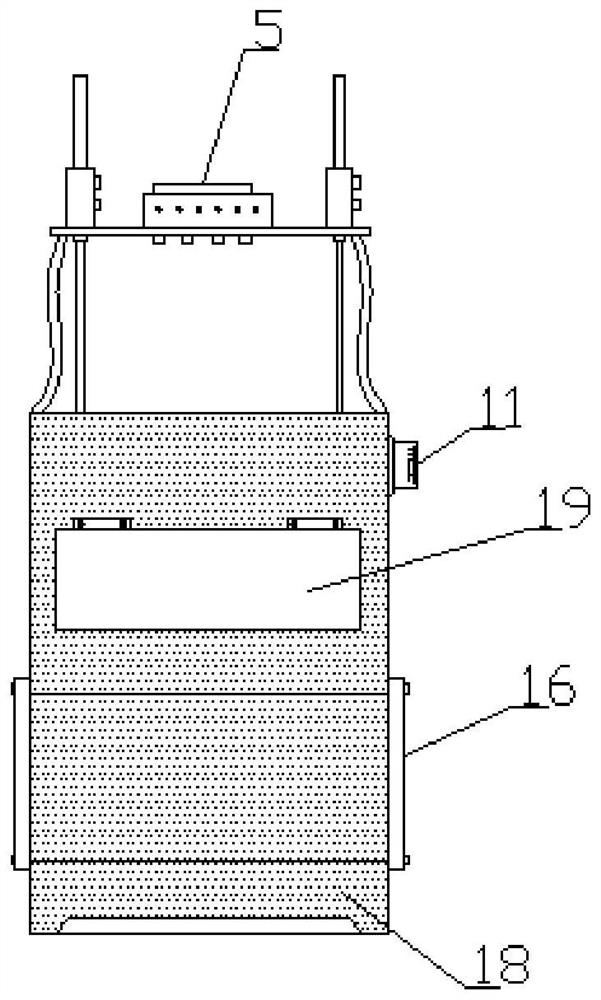 Efficient preserved fruit processing integrated device and using method thereof