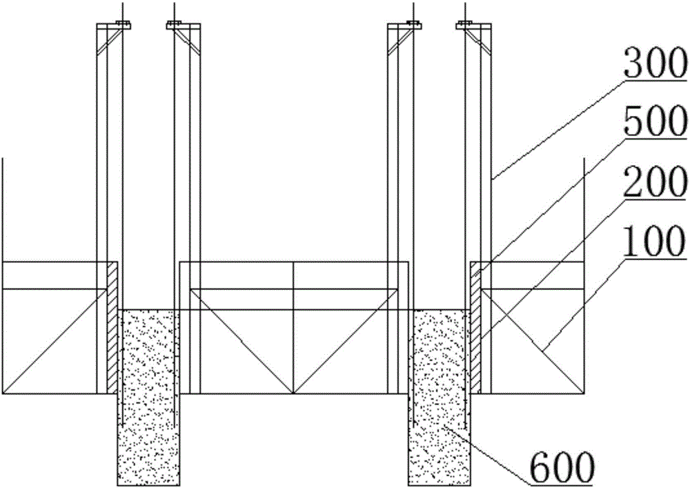 Construction device and method for high bridge pier sliding outside and turning inside