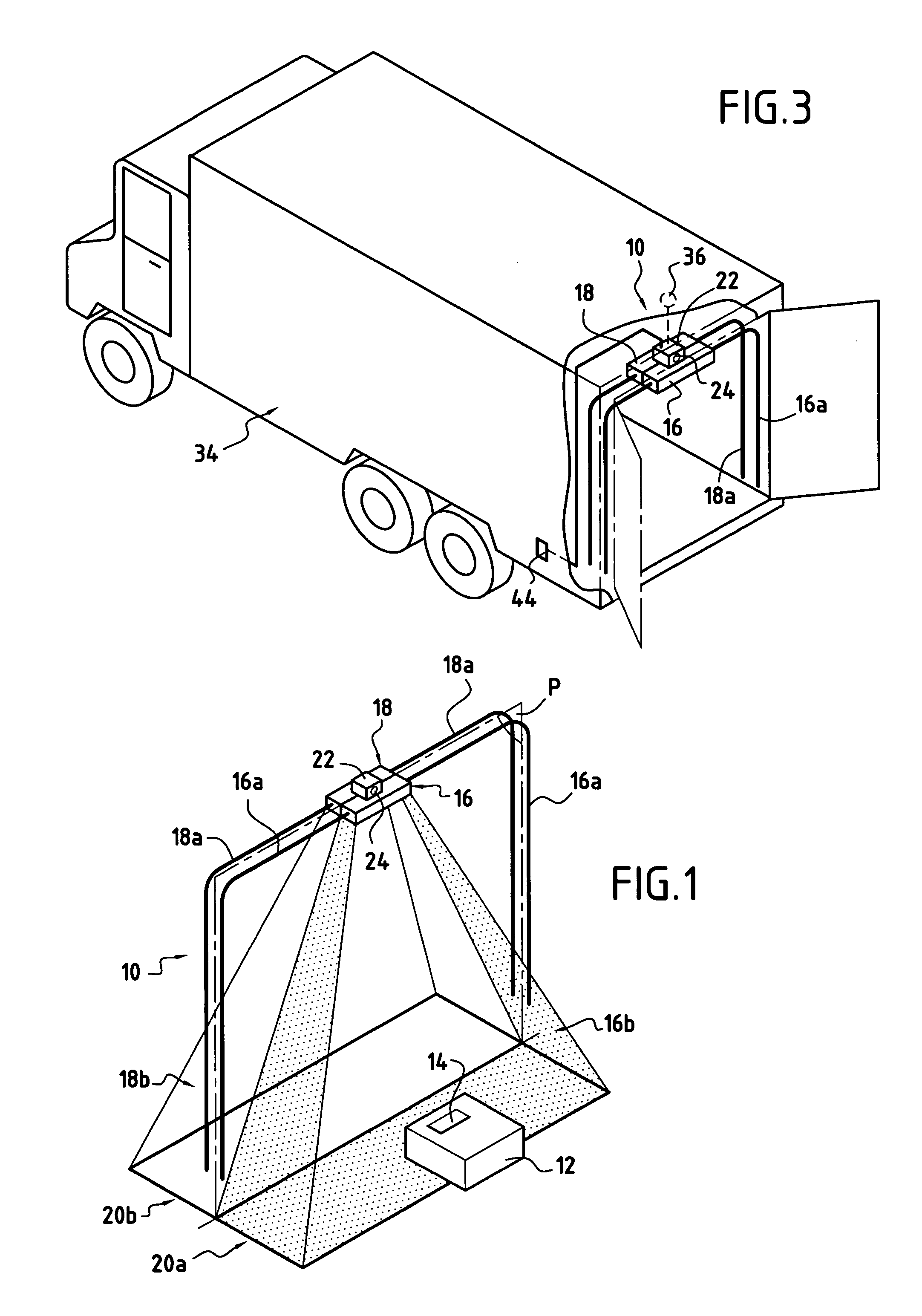 Detector system for detecting the direction in which an item passes through a determined boundary zone