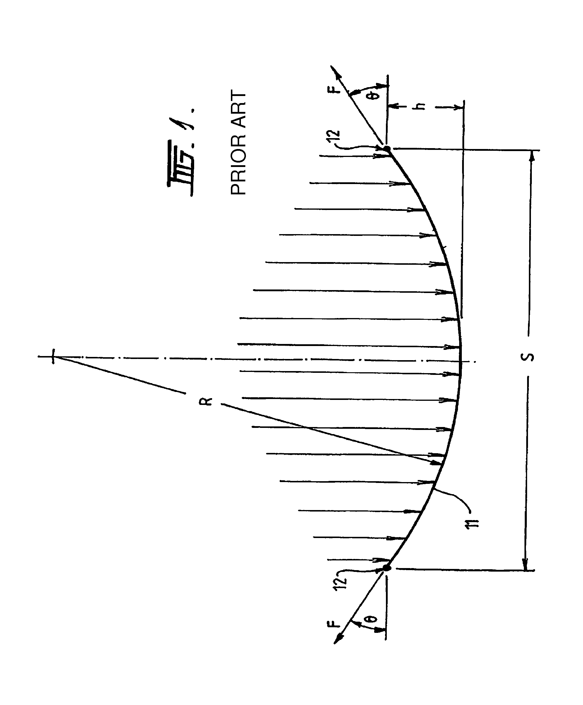 Vehicle body with a curved metal plate floor