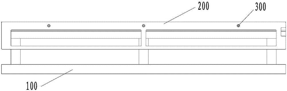 Tool for assembling display assembly