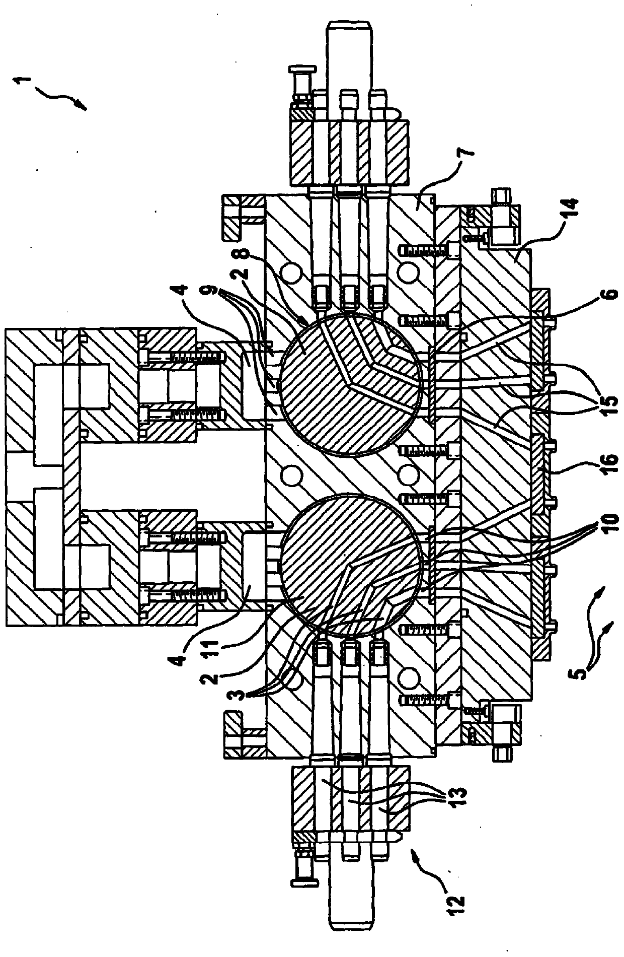 Device and a method for distributing flowable or pourable substances, in particular air chocolate