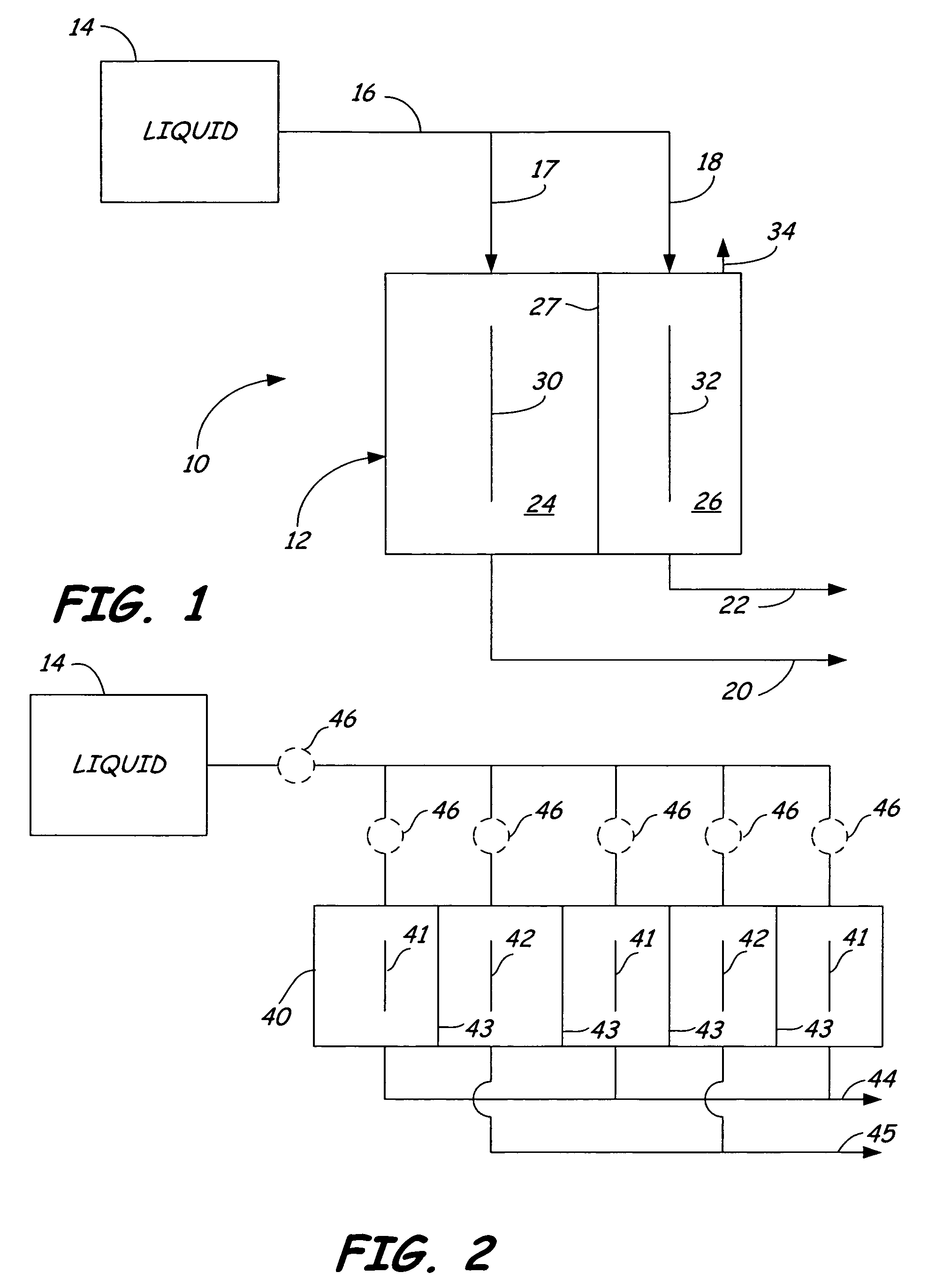 Method of producing a sparged cleaning liquid onboard a mobile surface cleaner
