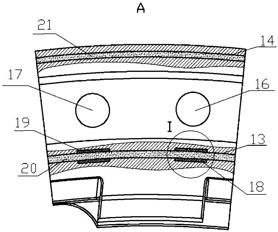 Turbine baffle plate with embedded thermal insulating pipe