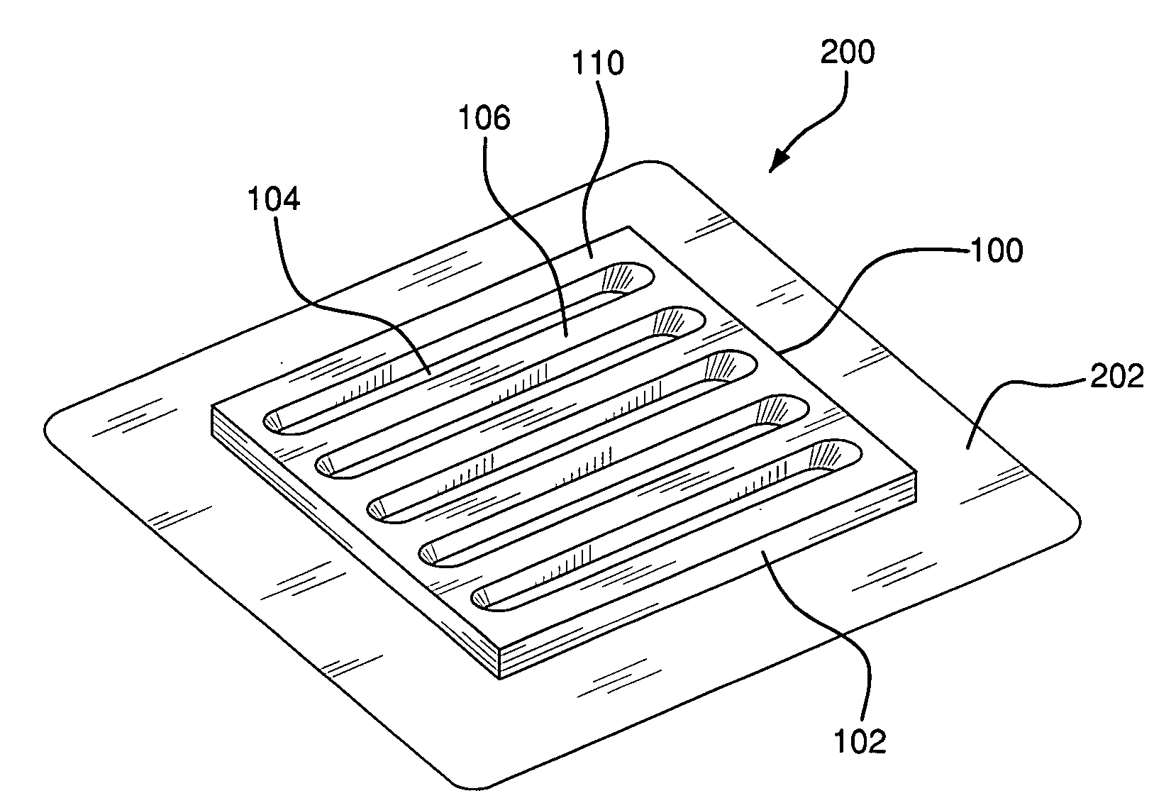 Growth stimulating wound dressing with improved contact surfaces