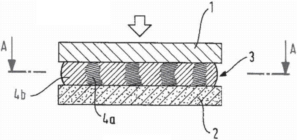 Electronic sandwich structure with two parts joined together by means of a sintering layer with alternating regions of higher and lower density and corresponding manufacturing method