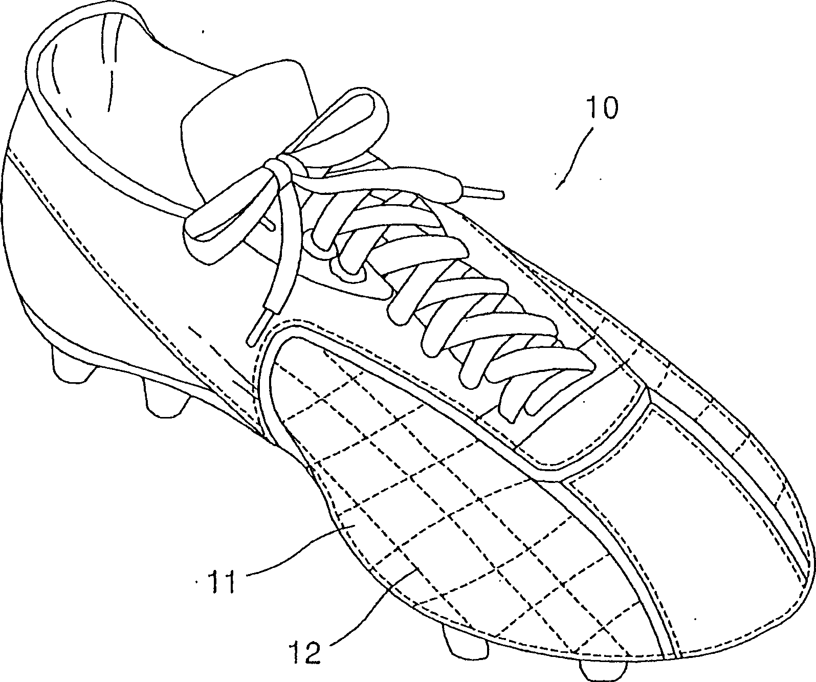 Soccer shoe with improved spinning povver and speed