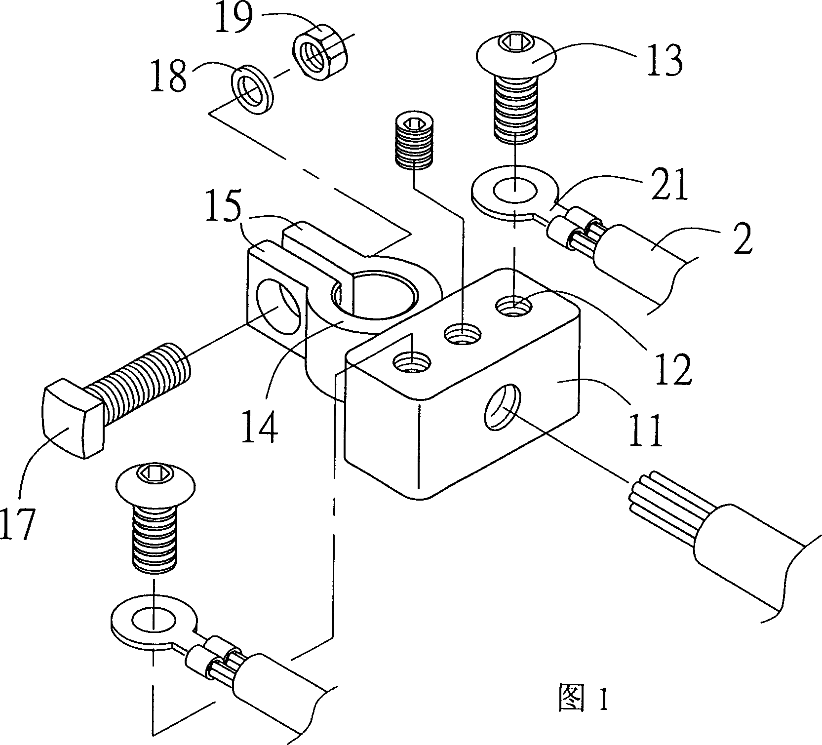 Clamp connector with improved structure for accumulator of car