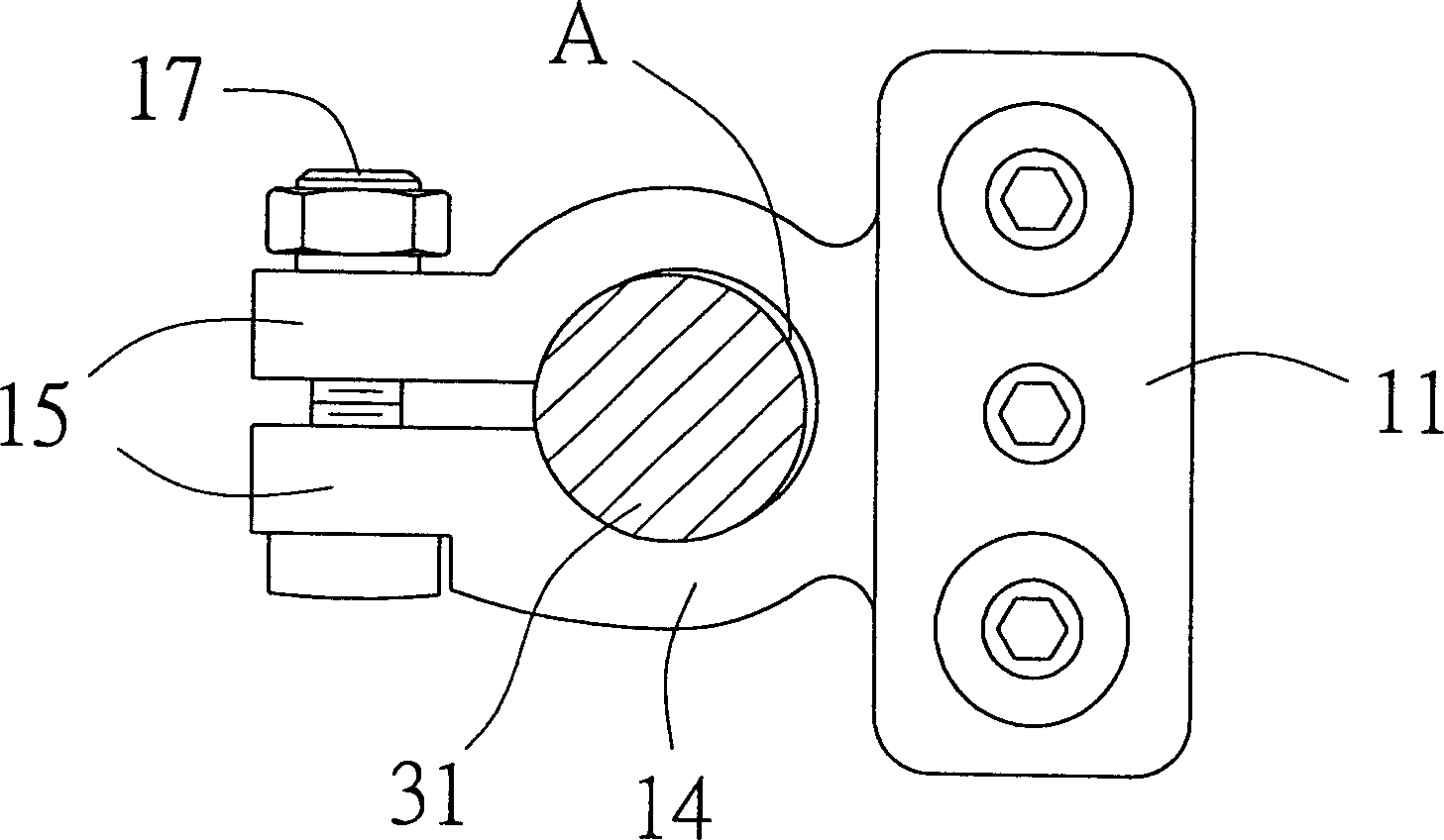 Clamp connector with improved structure for accumulator of car