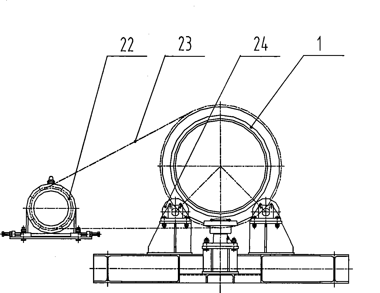 Roller conveying apparatus with solid-liquid separation function