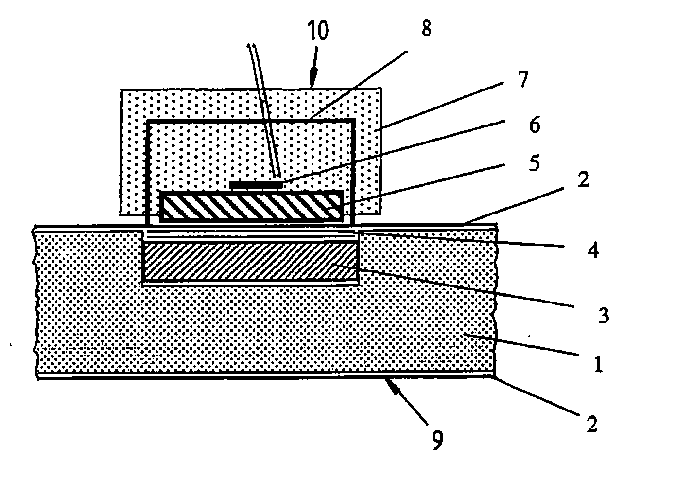 Determination of the gas pressure in an evacuated thermal insulating board (vacuum panel) by using a heat sink and test layer that are intergrated therein